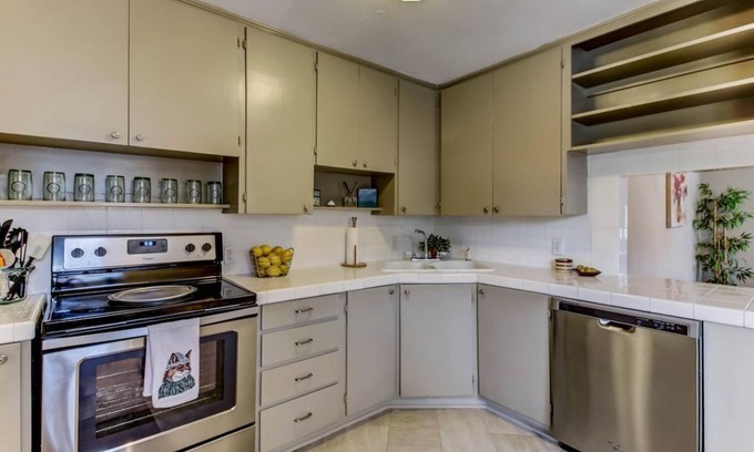 Avondale House | Historic Home in Avondale/Riverside, Quiet Area & Close Downtown Jacksonville