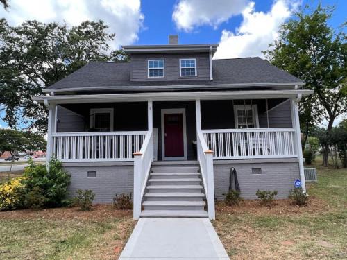 Greer House | Historic Home in Downtown Greer Shop Eat & Sleep