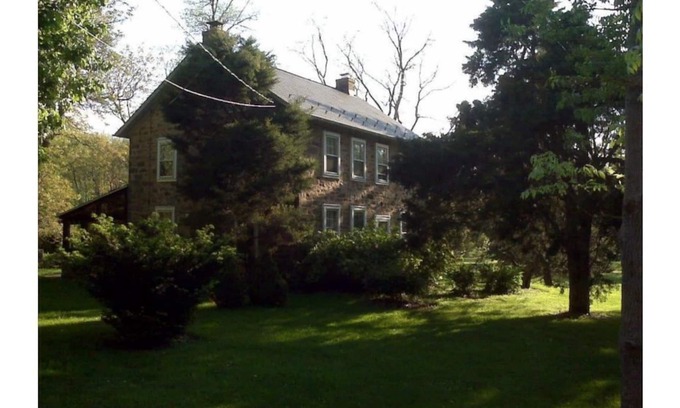 Cherryville House | Historic stone house in a rural setting in the Lehigh Valley
