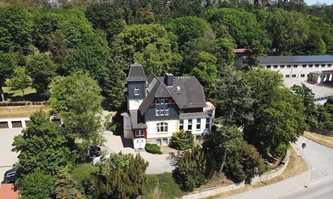 Blankenburg Villa | Historic villa from the Wilhelminian era with park-like property in the Harz Mountains