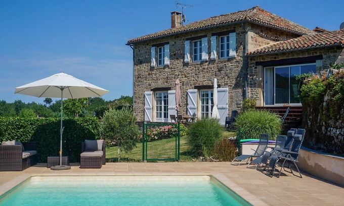 Saint-Beauzile House | Historic Village Escape w/Pool