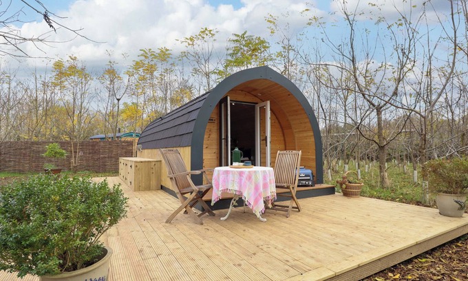 Keal Cotes Cottage | HOBHOLE, pet friendly, country holiday cottage in East Kirkby