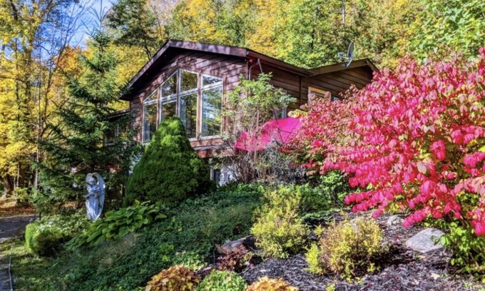 Mono Condo | Hockley Valley Riverfront Condo #2 - Minutes To Hockley Ski Resort & Winery
