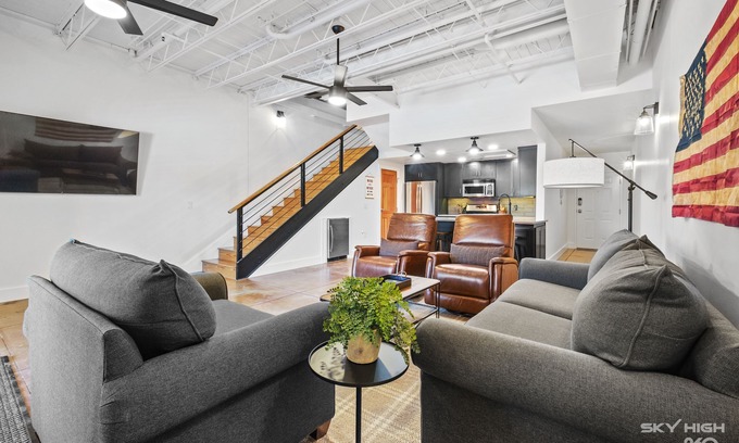 Fayetteville Condo | Hogs Hideaway On Dickson St.