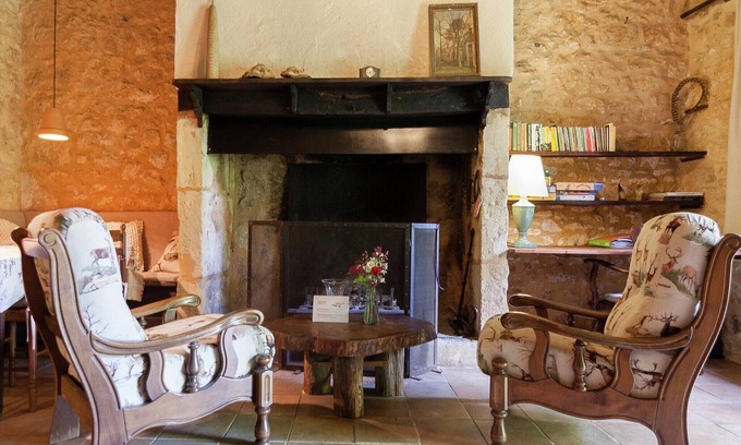 Les Eyzies Cottage | Holiday Home in Dordogne near Lascaux Cave