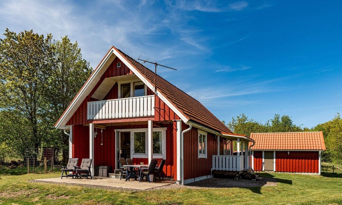 Laholm Municipality House | Holiday accommodation with great nature experience near Laholm | SE02090
