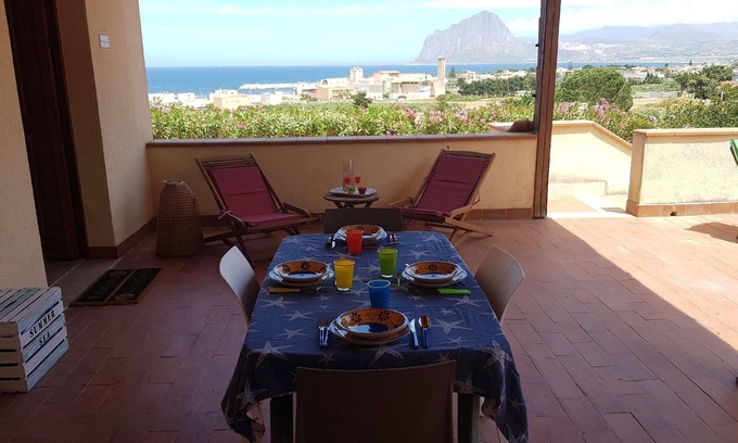 Tonnara di Bonagia Apartment | Holiday apartment Tonnara San Cusumano for 2 - 4 persons with 1 bedroom - Row house
