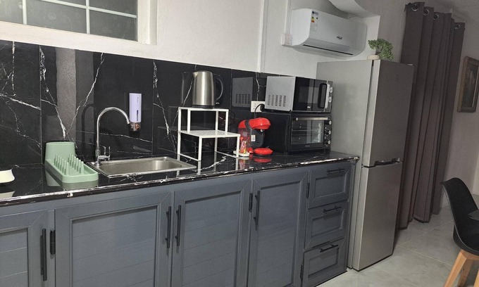 Tombeau Bay Apartment | Holiday apartment Pointe aux Piments for 1 - 2 persons with 1 bedroom - Holiday apartment