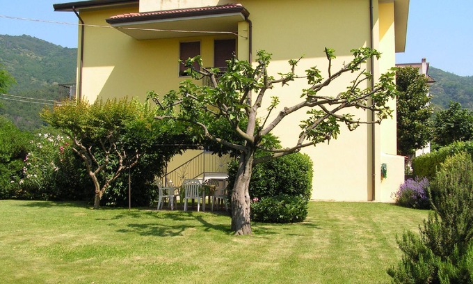 Provezze House | Holiday apartment Provaglio d'Iseo for 1 - 4 persons with 1 bedroom - Holiday house