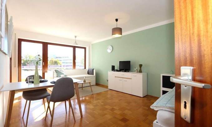 Memmingen House | Holiday apartment "Above the roofs"