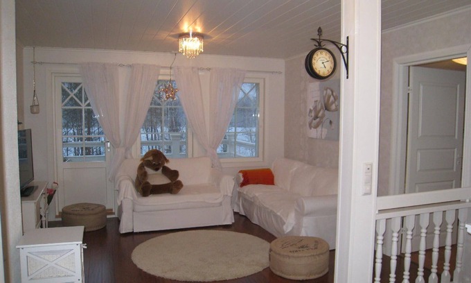 Aatola House | Holiday apartment Anttola for 1 - 8 persons with 2 bedrooms - Holiday house