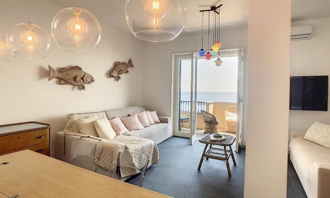 Arenzano Apartment | Holiday apartment Arenzano for 1 - 6 persons with 3 bedrooms - Holiday apartment