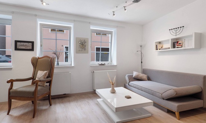 Old Town Apartment | Holiday Apartment 'Casa Rolando' in the City Center of Nördlingen