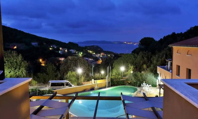 Cavo Apartment | Holiday Apartment 'Casa Mambrino' with Sea View, Shared Pool, Private Terrace & Wi-Fi