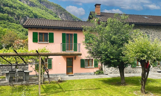 Foroglio Apartment | Holiday apartment Cevio for 1 - 4 persons with 2 bedrooms - Holiday apartment