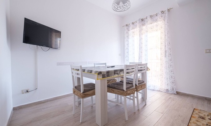 Province of Messina Apartment | Holiday Apartment "Damilhouse 4" with Balcony & Wi-Fi
