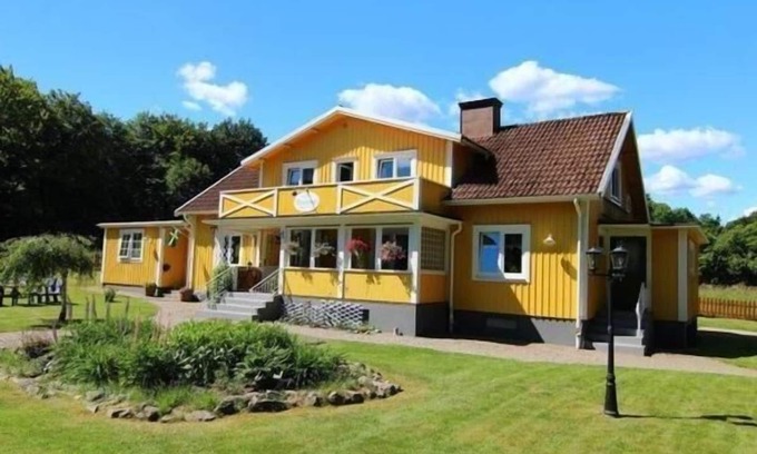 Stenbrohult Other | Holiday apartment Diö for 1 - 5 persons with 3 bedrooms - Farmhouse