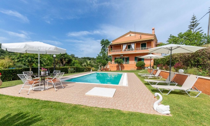 Limni Apartment | Holiday Apartment "Even Ezer" with Sea View, Private Pool & Wi-Fi