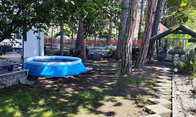 Siofok Aranypart Apartment | Holiday apartment for 10 people with internet and air conditioning 400m from Lake Balaton