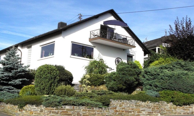 Bullay Apartment | Holiday apartment Haus Burgenblick Bullay