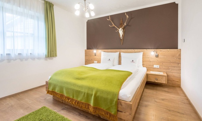 Valle San Silvestro Apartment | Holiday Apartment "Haus zur Vogelweide App 1" with Mountain View, Terrace & Wi-Fi