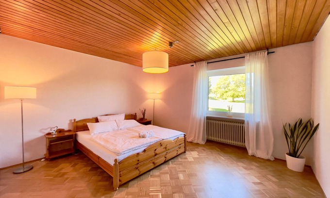 Rockingen Apartment | Holiday Apartment 'Hesselbergblick' with Mountain View, Private Terrace and Wi-Fi