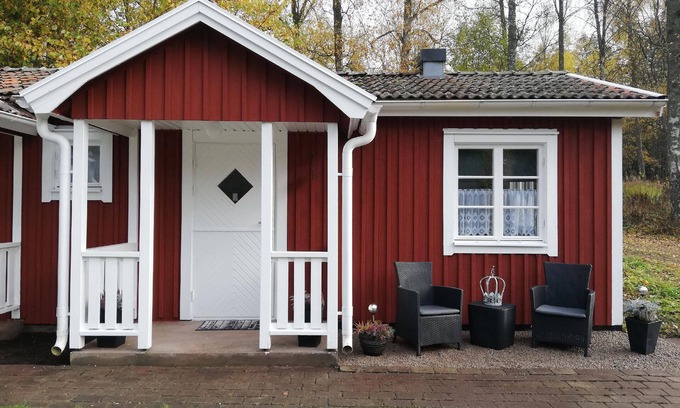Strombergshyttan House | Holiday apartment Hovmantorp for 1 - 3 persons - Holiday house