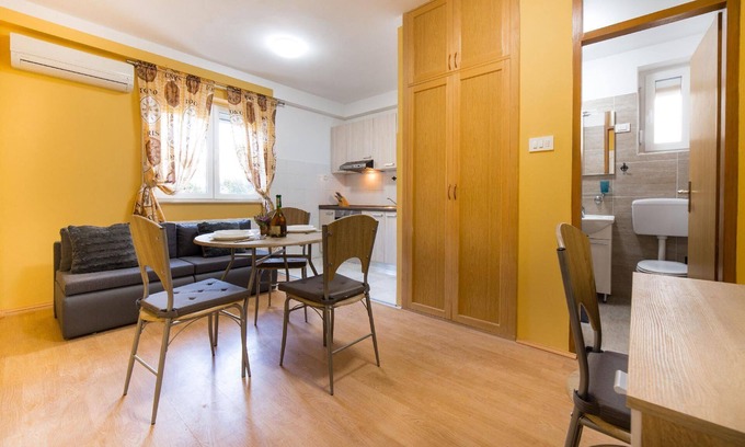 Trinajstici Apartment | Holiday apartment Kastav for 1 - 2 persons - Holiday apartment in one or multi-family house