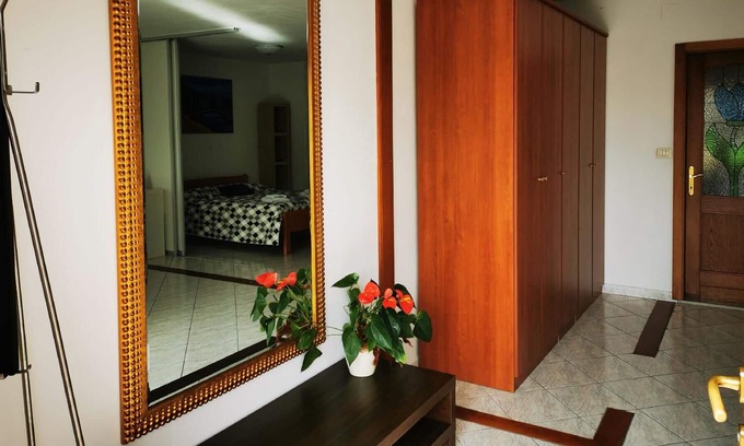 Komen Apartment | Holiday apartment Komen for 2 - 3 persons - Holiday apartment in one or multi-family house