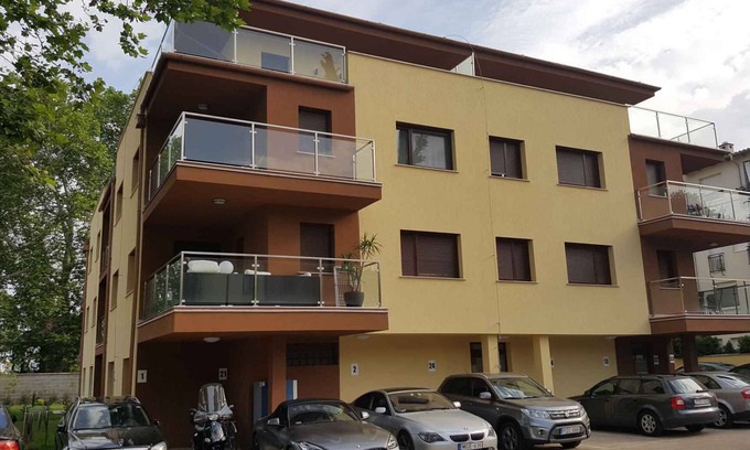 Siofok Aranypart Apartment | Holiday apartment near Balaton with Internet