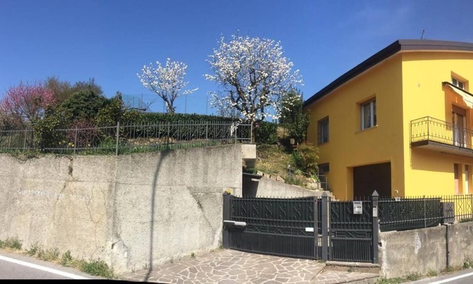 Paratico Apartment | Holiday apartment Paratico for 1 - 3 persons with 1 bedroom - Holiday apartment