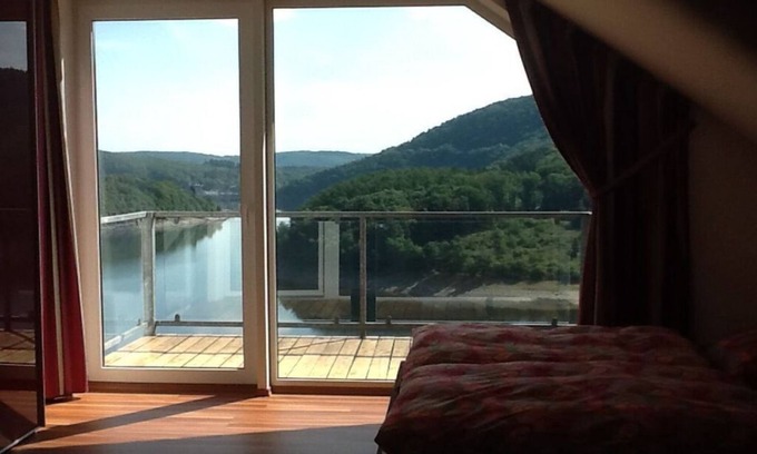 Rurberg Apartment | Holiday apartment Rurseeblick