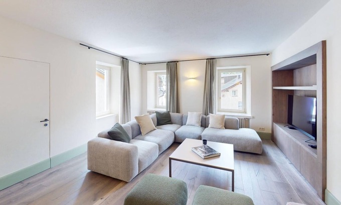 Samedan Apartment | Holiday apartment Samedan for 1 - 8 persons with 4 bedrooms - Holiday apartment