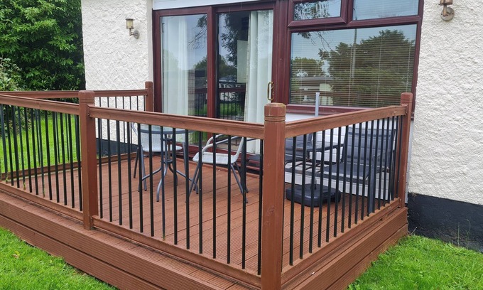 Kilkhampton Ski Chalet | Holiday chalet at Penstowe holiday park kilkhampton near Bude North Cornwall.
