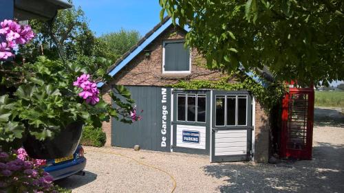 Hank Bed & Breakfast | Holiday cottage de Garage Inn