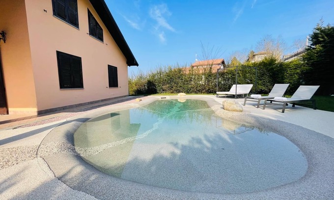 Melazzo Apartment | Holiday Flat in Villa with pool