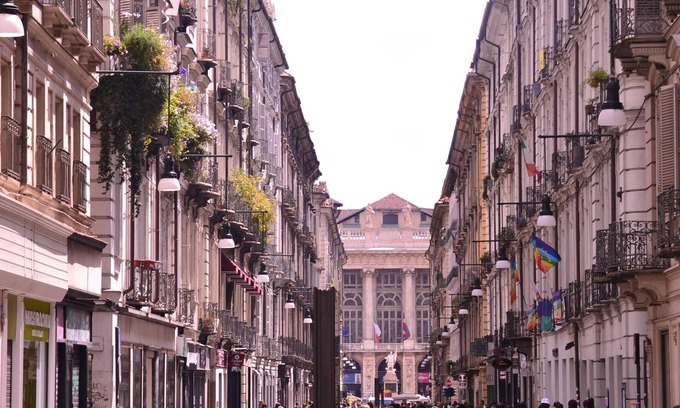 Roman Quarter Apartment | Holiday Garibaldi4 Torino Centro Storico