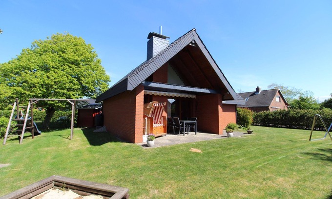 Friedrichskoog-Spitze House | Holiday house Friedrichskoog Spitze for 1 - 4 persons with 2 bedrooms - Holiday house