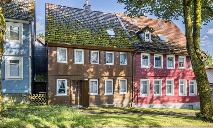 Clausthal-Zellerfeld House | Holiday Home 'Bergmannsruh' with Shared Terrace and Wi-Fi