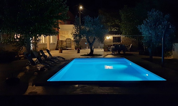 Jadreski House | Holiday Home Aqua With Pool
