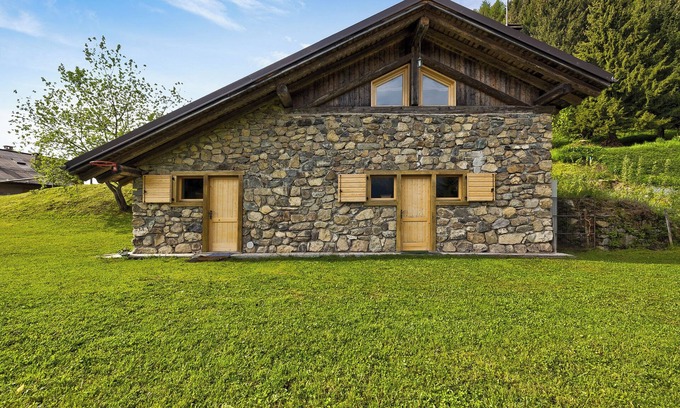 Sella Giudicarie Cabin | Holiday Home 'Baita Faé' with Mountain View and Private Garden 022246-AT-010738