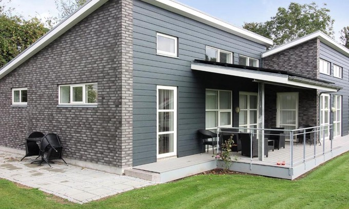 Rødvig House | Holiday Home Bjerne - 200m from the sea by Interhome