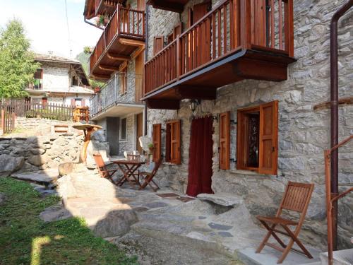 Noasca House | Holiday Home Casa Ivan by Interhome