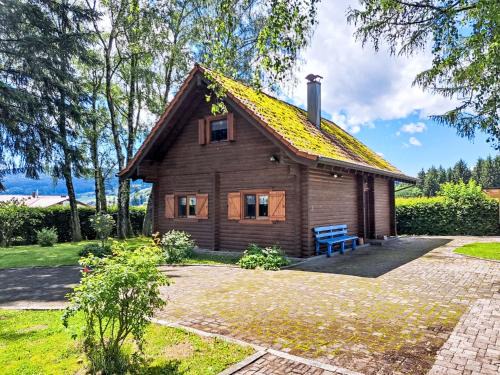 Ruhmannsfelden House | Holiday Home Christopher by Interhome