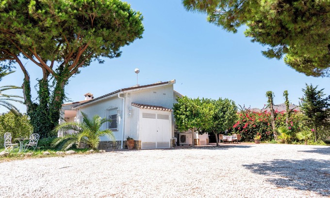 Benajarafe House | HOLIDAY HOME - CORTIJO