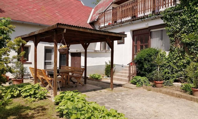 Gyenesdias House | Holiday home country-style