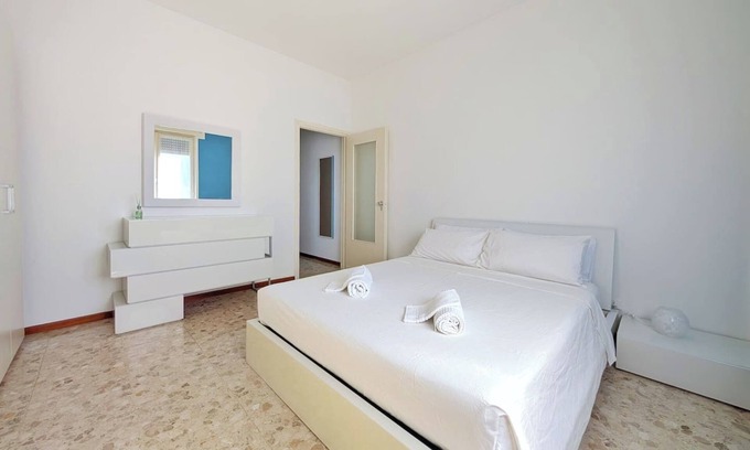 Crema Apartment | [Holiday Home Crema]