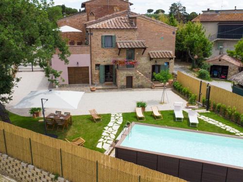 Lucignano House | Holiday Home Croce by Interhome