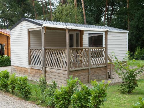 Schinveld House | Holiday Home De Brenkberg-1 by Interhome