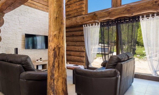 Slunj House | Holiday Home Elizabeta- Holiday Home
